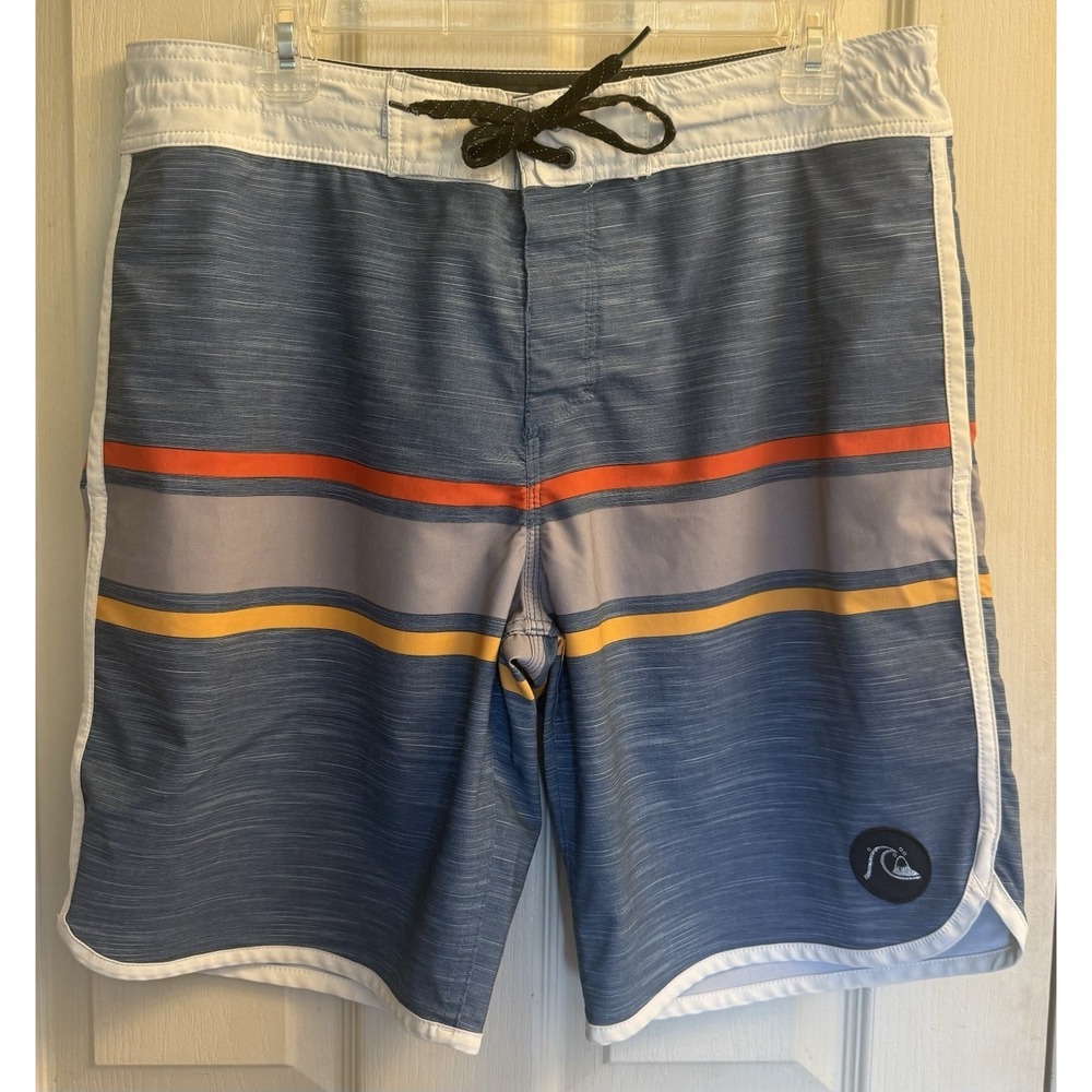 Quicksilver Men's‎ 32 Boardshort  Shorts Swim Trunks Beach Shorts EUC